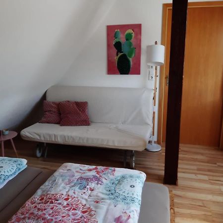 Giebelzimmer Mit Weinbergblick Stetten  Eksteriør bilde