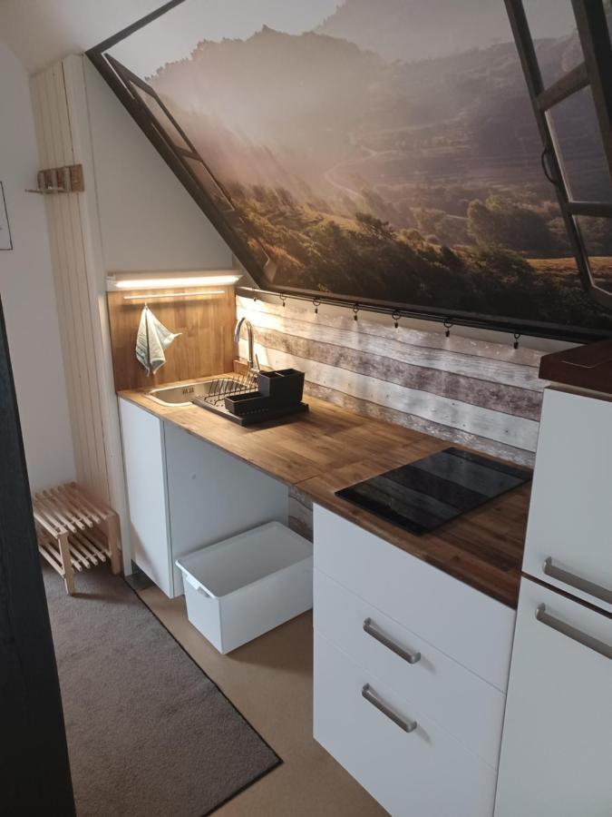 Giebelzimmer Mit Weinbergblick Stetten  Eksteriør bilde