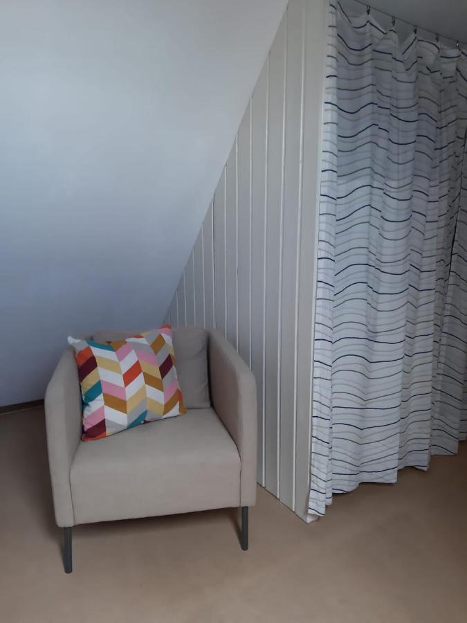 Giebelzimmer Mit Weinbergblick Stetten  Eksteriør bilde